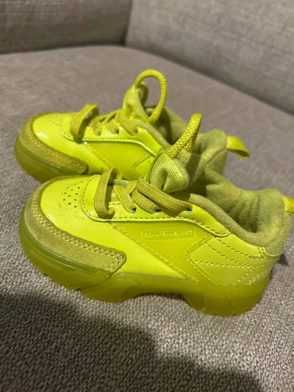 Cardi x Reebok toddler 5c sneakers